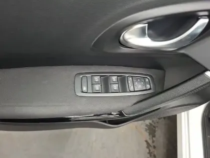 Photo 26 Renault Kadjar  Blue dCi 115 EDC