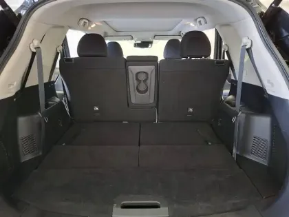 Photo 21 Nissan X-trail  dCi 150 7pl