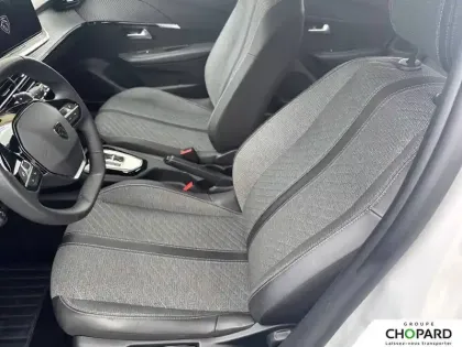 Photo 10 Peugeot 208  Hybrid 100 e-DCS6