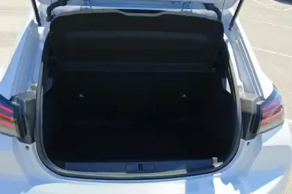 Photo 8 Peugeot 208  Electrique 54 kWh 156ch