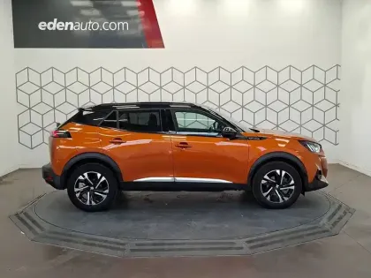 Photo 38 Peugeot 2008  PureTech 130 S&S BVM6
