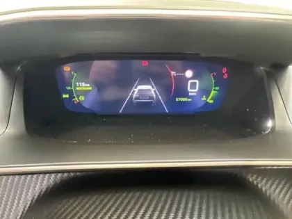 Photo 17 Peugeot 2008  PureTech 130 S&S BVM6