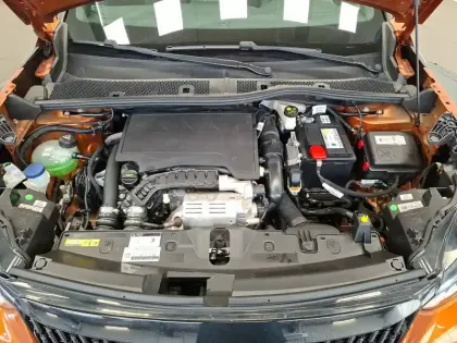 Photo 51 Peugeot 2008  PureTech 130 S&S BVM6