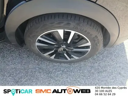 Photo 32 Peugeot 2008  Electrique 136 ch