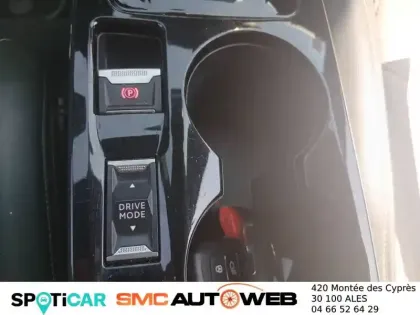 Photo 36 Peugeot 2008  Electrique 136 ch