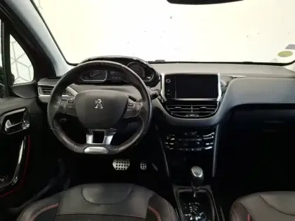 Photo 21 Peugeot 2008  BlueHDi 120ch S&S EAT6