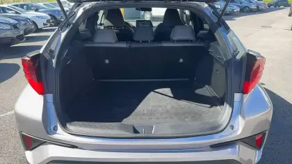 Photo 11 Toyota C-HR  Hybride 2.0L