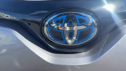 Photo 24 Toyota C-HR  Hybride 2.0L