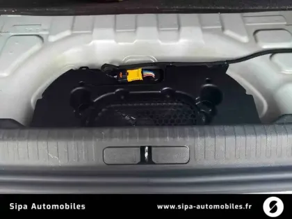 Photo 12 Citroën C4 e- 136 ch Automatique