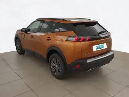 Photo 6 Peugeot 2008  PureTech 130 S&S BVM6