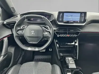 Photo 37 Peugeot 2008  BlueHDi 130 S&S EAT8