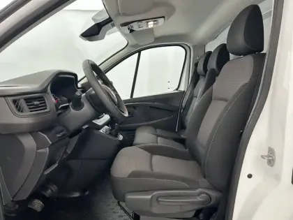 Photo 8 Renault Trafic  FG BLUE DCI 130 L1H1 3T GSR2