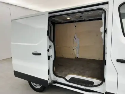 Photo 15 Renault Trafic  FG BLUE DCI 130 L1H1 3T GSR2