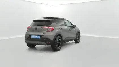 Photo 20 Renault Captur  E-Tech full hybrid 145 ch
