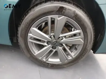 Photo 10 Peugeot 308  SW PureTech 130ch S&S EAT8