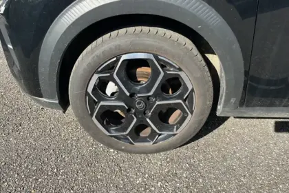 Photo 14 Citroën C3  Turbo 100 ch BVM6