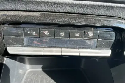 Photo 20 Citroën C3  Turbo 100 ch BVM6
