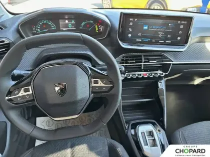 Photo 12 Peugeot 208  Hybrid 110 ch e-DCS6