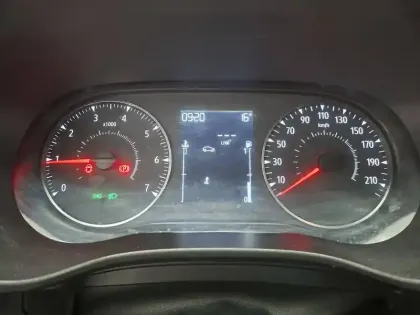 Photo 33 Dacia Sandero  SCe 65