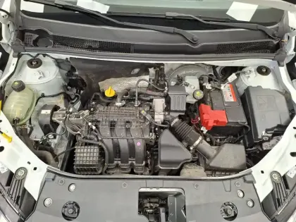 Photo 35 Dacia Sandero  SCe 65