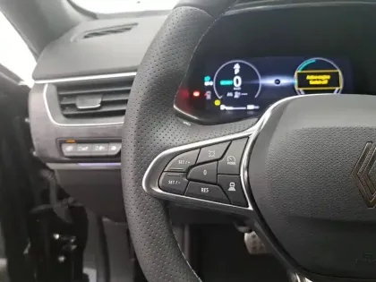 Photo 30 Renault Arkana  E-Tech full hybrid 145 GSR2