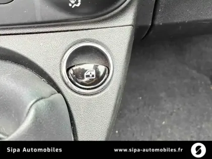 Photo 28 Fiat 500 C 1.0 70 ch Hybride BSG S/S