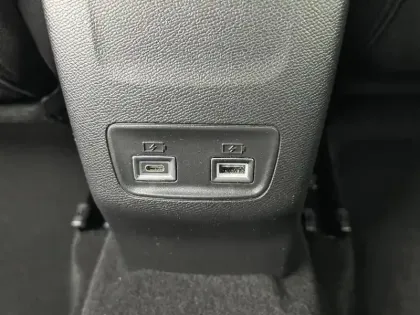 Photo 42 Peugeot 208  Hybrid 100 e-DCS6