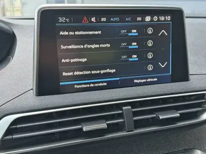 Photo 19 Peugeot 3008  Puretech 130ch S&S BVM6