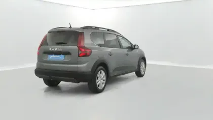 Photo 13 Dacia Jogger  Hybrid 140 5 places