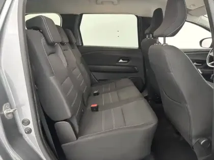 Photo 24 Dacia Jogger  Hybrid 140 5 places