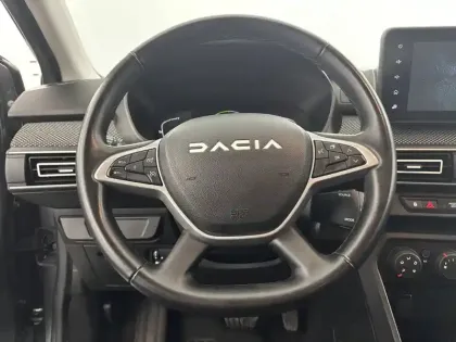 Photo 23 Dacia Jogger  Hybrid 140 5 places