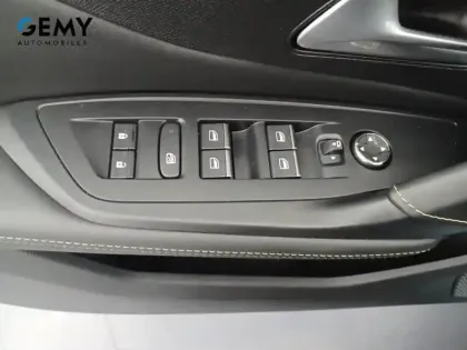 Photo 11 Peugeot 408  PHEV 225 e-EAT8