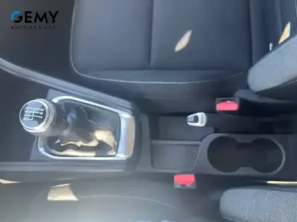 Photo 22 Renault Captur  TCe 140 - 21