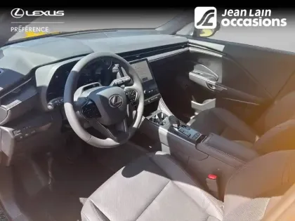 Photo 10 Lexus Lbx  2WD