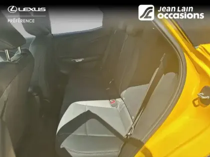 Photo 16 Lexus Lbx  2WD