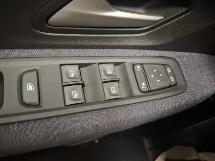 Photo 25 Dacia Jogger  Hybrid 155 7 pl