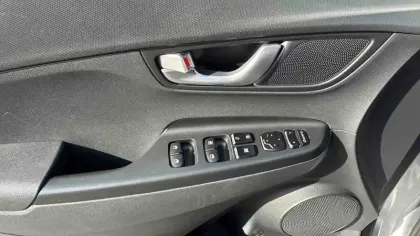 Photo 54 Hyundai Kona  Electrique 64 kWh - 204 ch