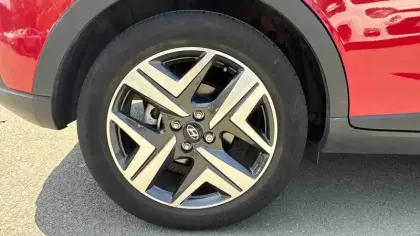 Photo 15 Hyundai Bayon  1.0 T-GDi 100 Hybrid 48V