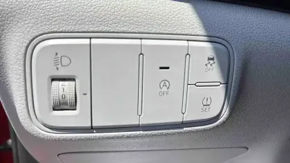 Photo 20 Hyundai Bayon  1.0 T-GDi 100 Hybrid 48V