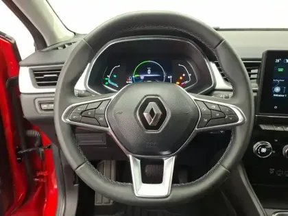 Photo 32 Renault Captur  E-Tech full hybrid 145