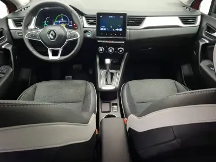 Photo 42 Renault Captur  E-Tech full hybrid 145
