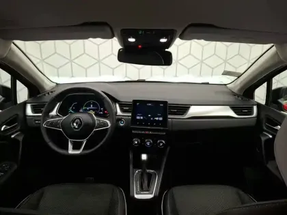 Photo 43 Renault Captur  E-Tech full hybrid 145