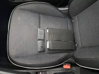Photo 40 Renault Captur  TCe 90