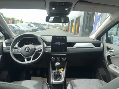 Photo 10 Renault Captur  mild hybrid 140