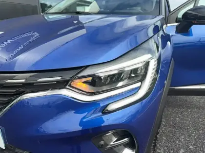 Photo 29 Renault Captur  mild hybrid 140