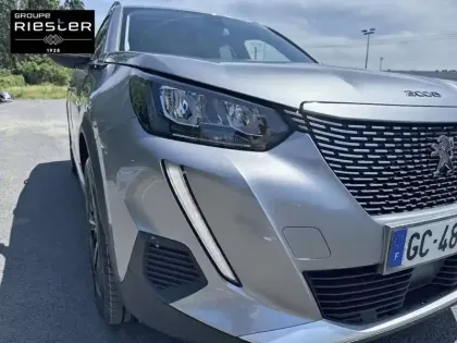 Photo 15 Peugeot 2008  Electrique 136 ch