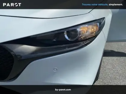 Photo 55 Mazda Mazda3 2.5 e-SKYACTIV-G M-Hybrid 140ch Homura 2025