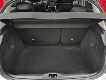 Photo 14 Citroën C3 III PureTech 83 S&S BVM Shine