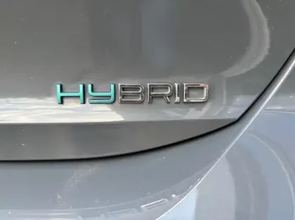 Photo 19 Peugeot 308 PHEV 180ch Allure e-EAT8