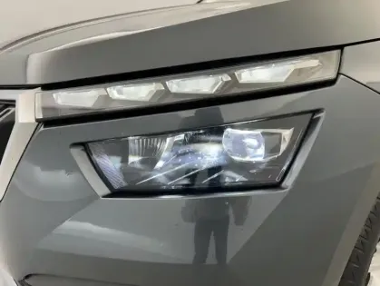 Photo 54 Skoda Kamiq 1.5 TSI 150ch Style DSG7 + Toit ouvrant